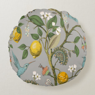 Floral Vintage seamless pattern. Botanical wallpap Round Pillow