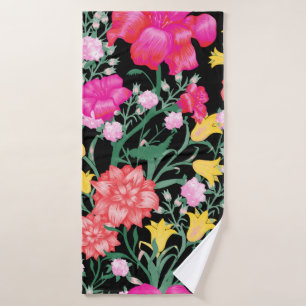 Floral Wallpaper with Big Flowers. Seamless Patter Bath Towel