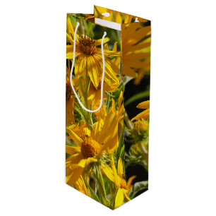 Flores en mi hierbas " flowers in my weeds " wine gift bag