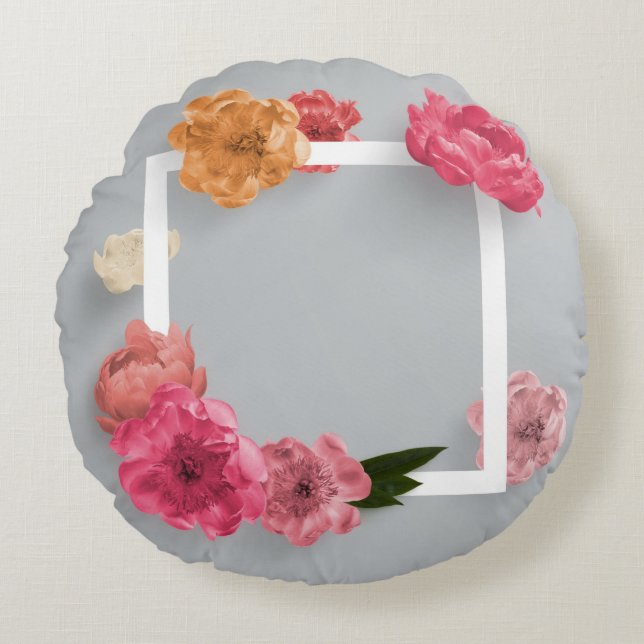 Flower Frame Round Pillow (Front)