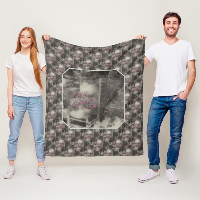 Flower Garden Chair Nature Pattern Vintage    Fleece Blanket (In Situ)