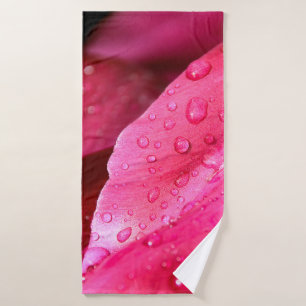 Flower leaf macro dew drops nature bath towel