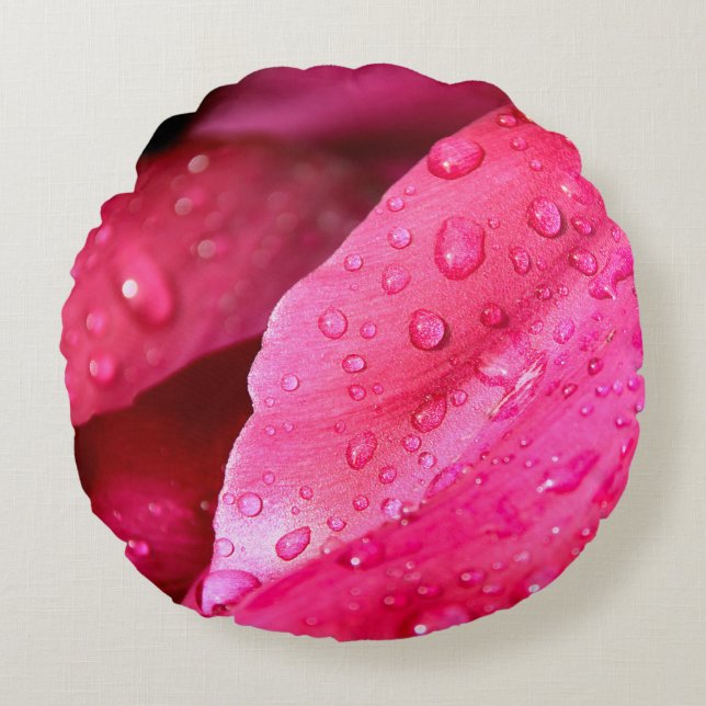 Flower leaf macro dew drops nature round pillow (Front)