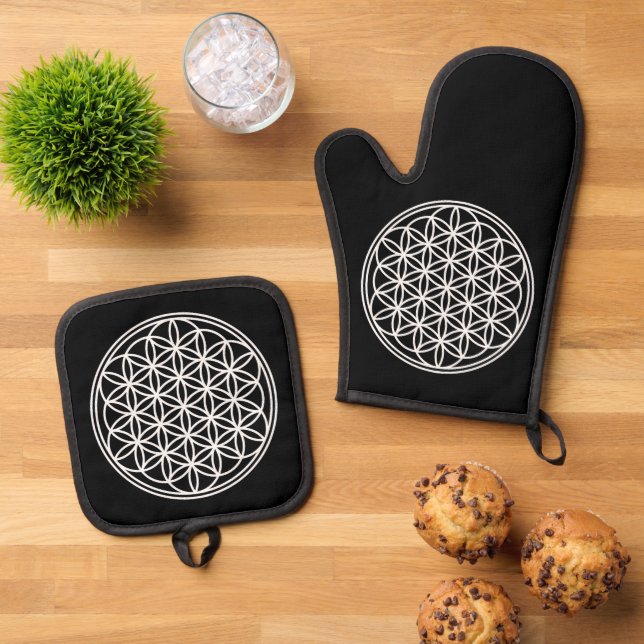 FLOWER OF LIFE - Sacred Geometry Symbol outline 2 Oven Mitt & Pot Holder Set (Top Down)