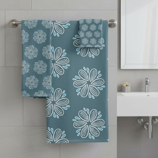 Flower Pattern in blue and white  Bath Towel Set (blue flowers towel set)