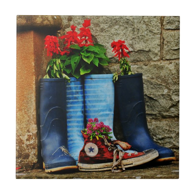 Flower pot wellies boots and runner tile (Front)