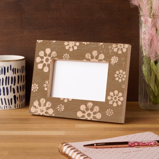 Flower Power Blossoms seamless pattern 26 Etched Frames (Left)