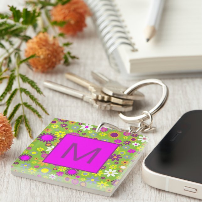 Flower Power Bright Green and Pink Monogrammed (Devant Droit)
