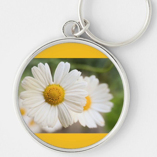 flowers bloom keychain (Front)