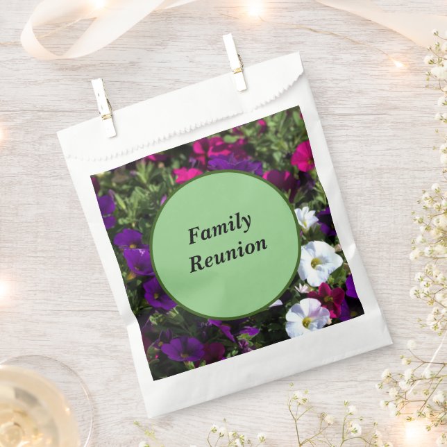 Flowers Family Reunion  Favour Bag (Clipped)