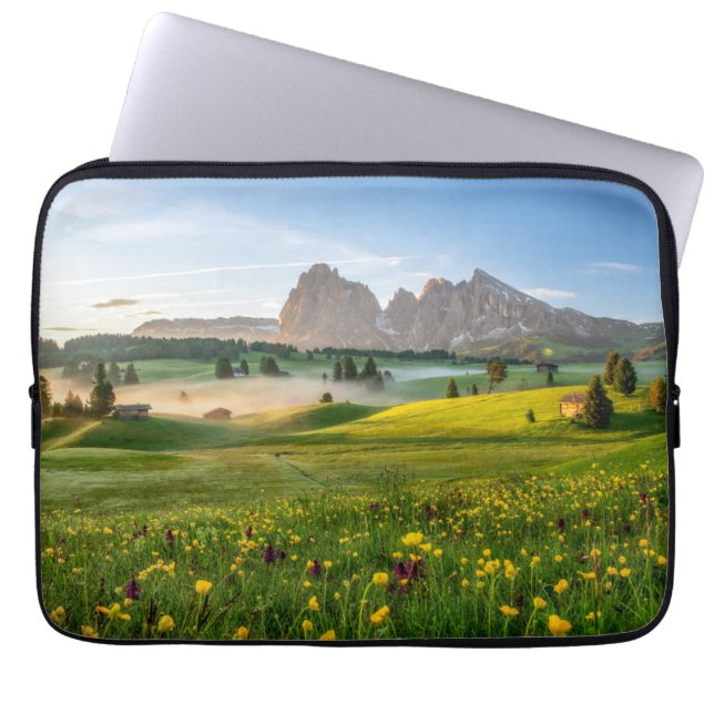 Flowers | Spring Alpe di Siusi Langkofel Laptop Sleeve (Front)