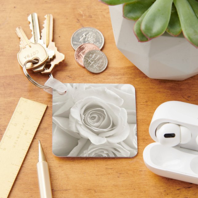 Flowers | White Roses Keychain (Desk)