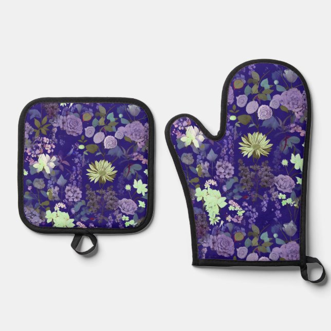 Flowers with an elegant and mysterious atmosphere oven mitt & pot holder set (Front)