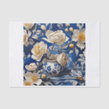 Flushing in vase decoupage tissue paper