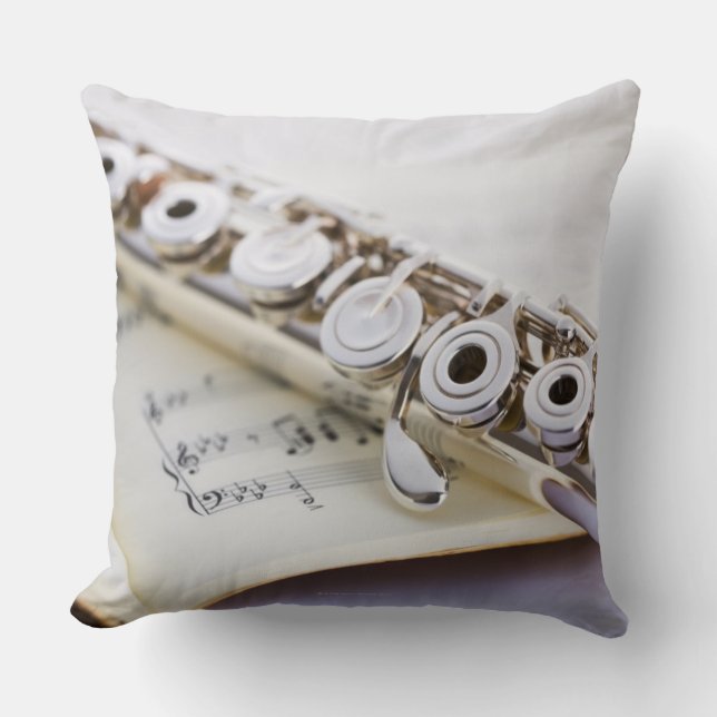 Flute 2 throw pillow (Front)