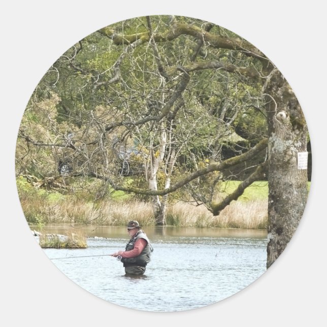 FLY FISHING CLASSIC ROUND STICKER (Front)