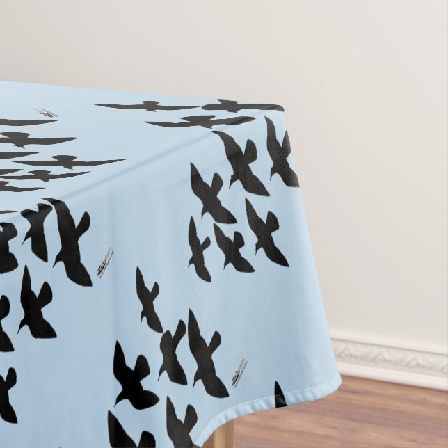 Flying Flight Pigeons Tablecloth (In Situ)