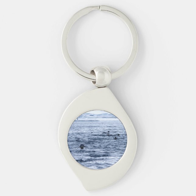 Flying penguin keychain (Front)