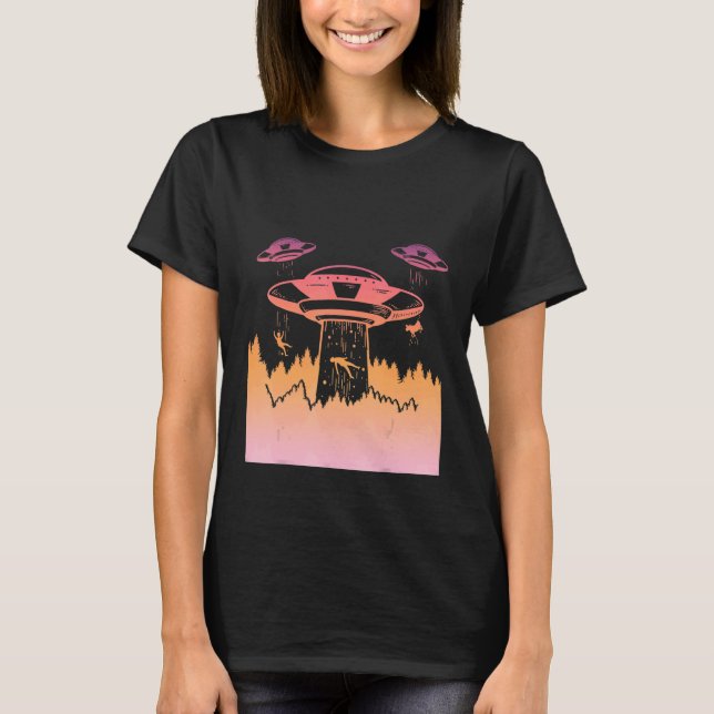 Flying Saucer UFO Astronauts are Aliens 4 T-Shirt (Front)