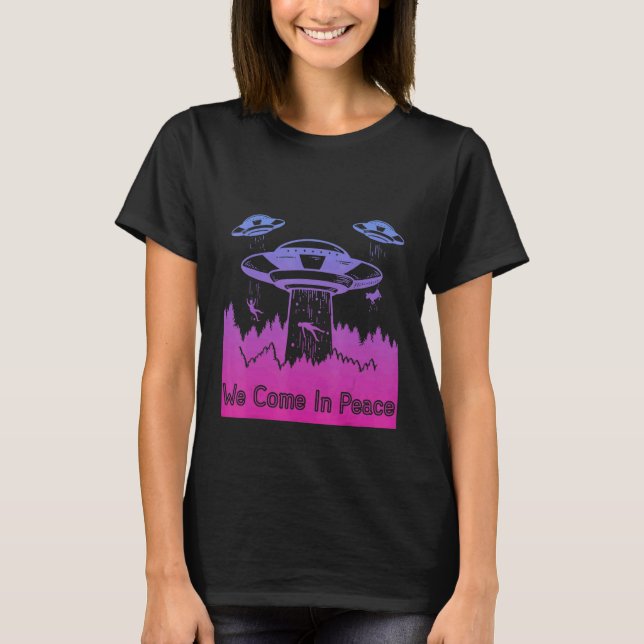 Flying Saucer UFO Astronauts are Aliens 7 T-Shirt (Front)