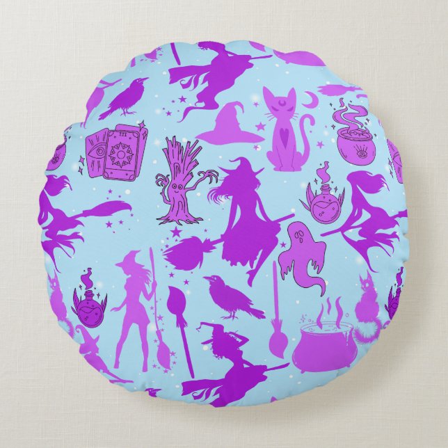 Flying witches pattern.Purple L Blue BG Round Pillow (Front)