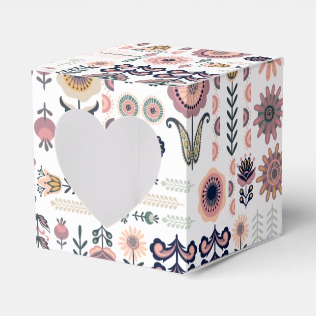 Folk Art Botanical Seamless Pattern Favor Box (Front Side)