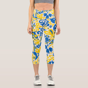Folklore pattern with Ukrainian flag colors Capri Leggings