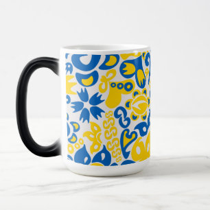 Folklore pattern with Ukrainian flag colors  Magic Mug