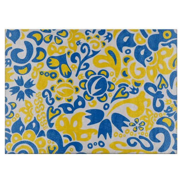 Folklore pattern with Ukrainian flag colours   Cutting Board (Front)