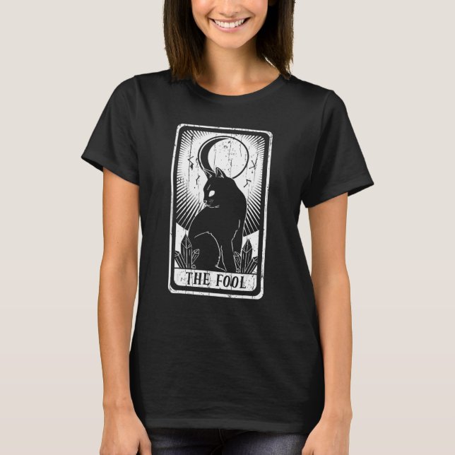 Fool Moon Cat Tarot Card Pagan Goblincore Goth Occ T-Shirt (Front)