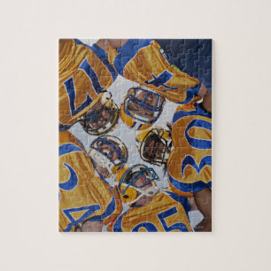 Football players in huddle jigsaw puzzle