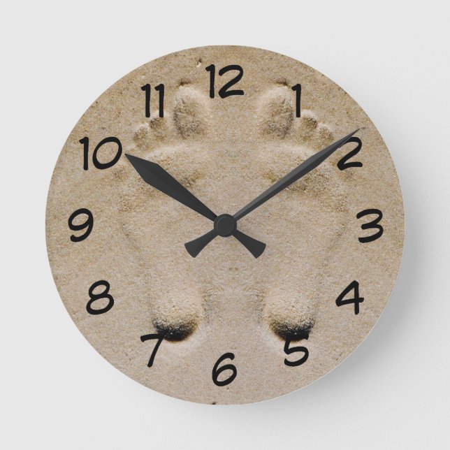 Footprints in the sand novelty clock (Front)
