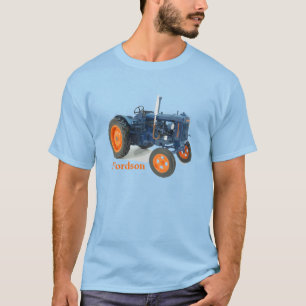 Fordson Tractor Classic Vintage Hiking Duck T-Shirt