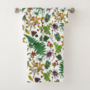 Forest berries, leaves and bugs on white bath towel set