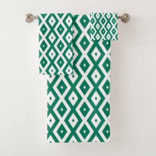 Forest green and white diamond pattern bath towel set