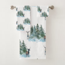Forêt hivernale merveilleuse bois de cerf pins