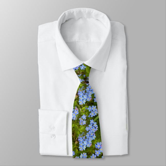 forget me not tie (Tied)
