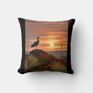 Forma de Ave Throw Pillow