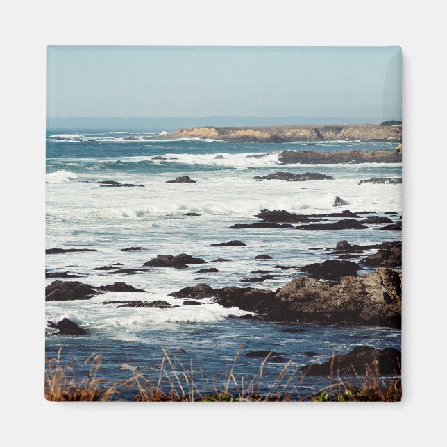Fort Bragg, California coastline....... Magnet (Front)
