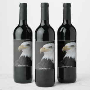 Fort Elegant Aigle chauve Étiquettes de vin person