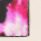 Assemblage floral pourpre bleu de mûre