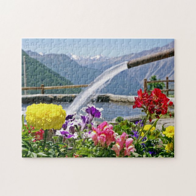 Fountain and flowers Puzzle (Horizontal)