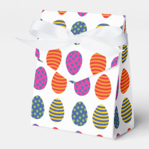 Four coloured easter eggs favor box