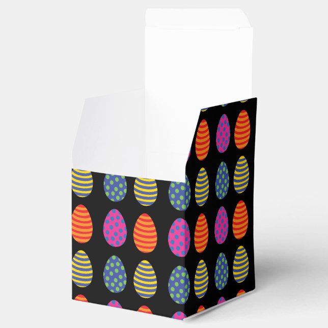 Four coloured easter eggs favor box (Opened)