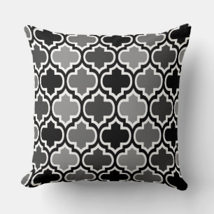 Four Shades Quatrefoil Pattern Cushion Mono