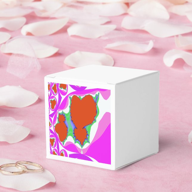 Fractal Bleeding Heart Favor Box (Wedding)