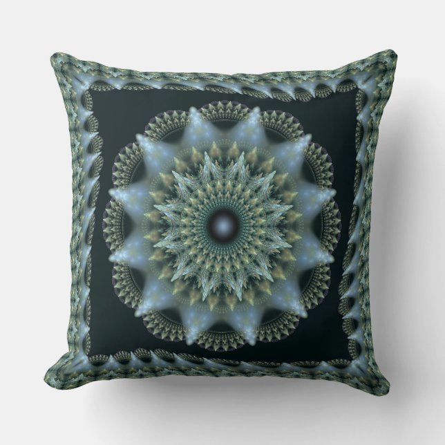Fractal brilliant star pattern throw pillow (Front)