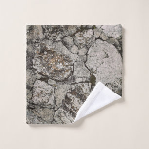 Fragment de pierre noir et gris