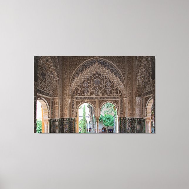 Fragment of the design of the Alhambra. Canvas Print (Front)