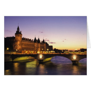 France, Paris, Seine et Conciergerie à